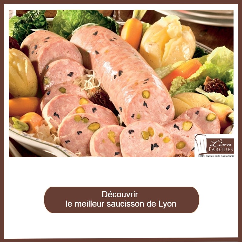 Saucisson à cuire de Lyon Tout Savoir sur Cette Spécialité Lyonnaise Saucisson à cuire de Lyon Tout Savoir sur Cette Spécialité Lyonnaise